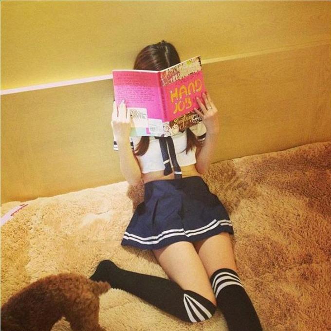 ヨーロッパおよびアメリカの女性の′ sのユニフォームのCosplayの学校の女の子のユニフォームの割れた学校の女の子のセクシーなランジェリー