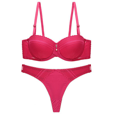 固体女性90B 90CセクシーなパンティーのブラはXXXL 50kgの女性の下着を置く置いた