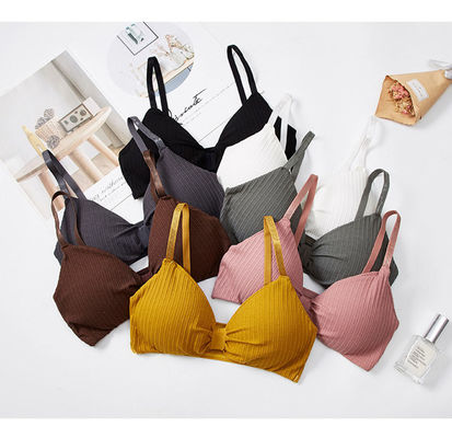 Elastaneの大きい女性ブラXXLのパッドの通気性のスポーツのブラのレースElastane