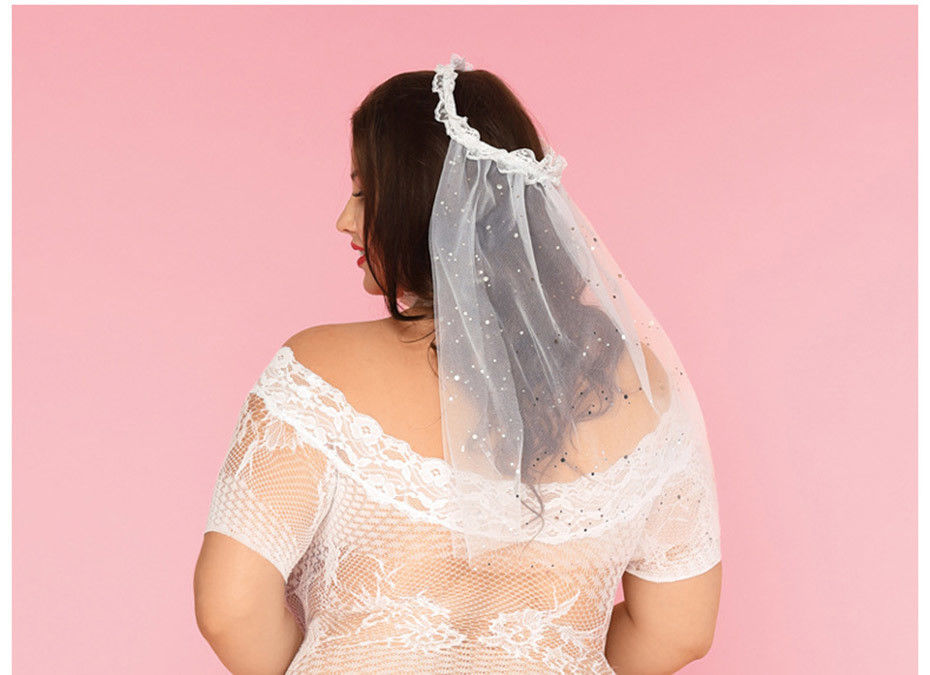 ベビードールのランジェリーの85kg自由なサイズと結婚する大きい女性のパンティーと熱い好色
